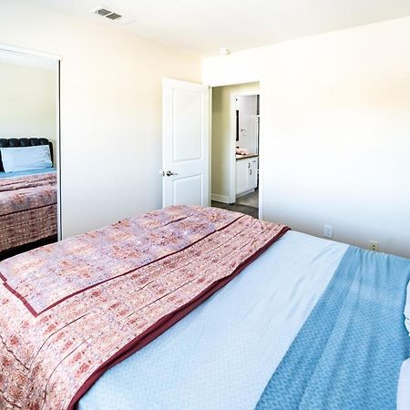 Spacious 5 Bedroom 3 Bath Modern Home By Downtown La With Parking Los Angeles Exteriér fotografie